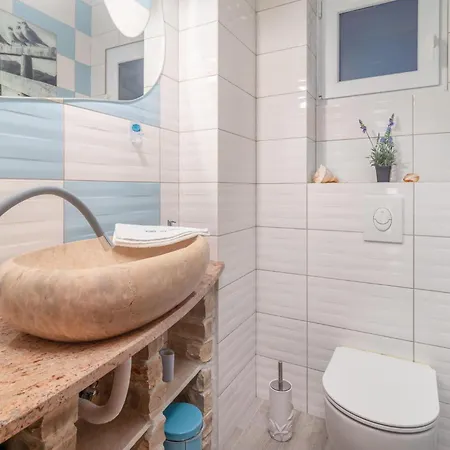 Cozy In Prázdninový dům Novi Vinodolski